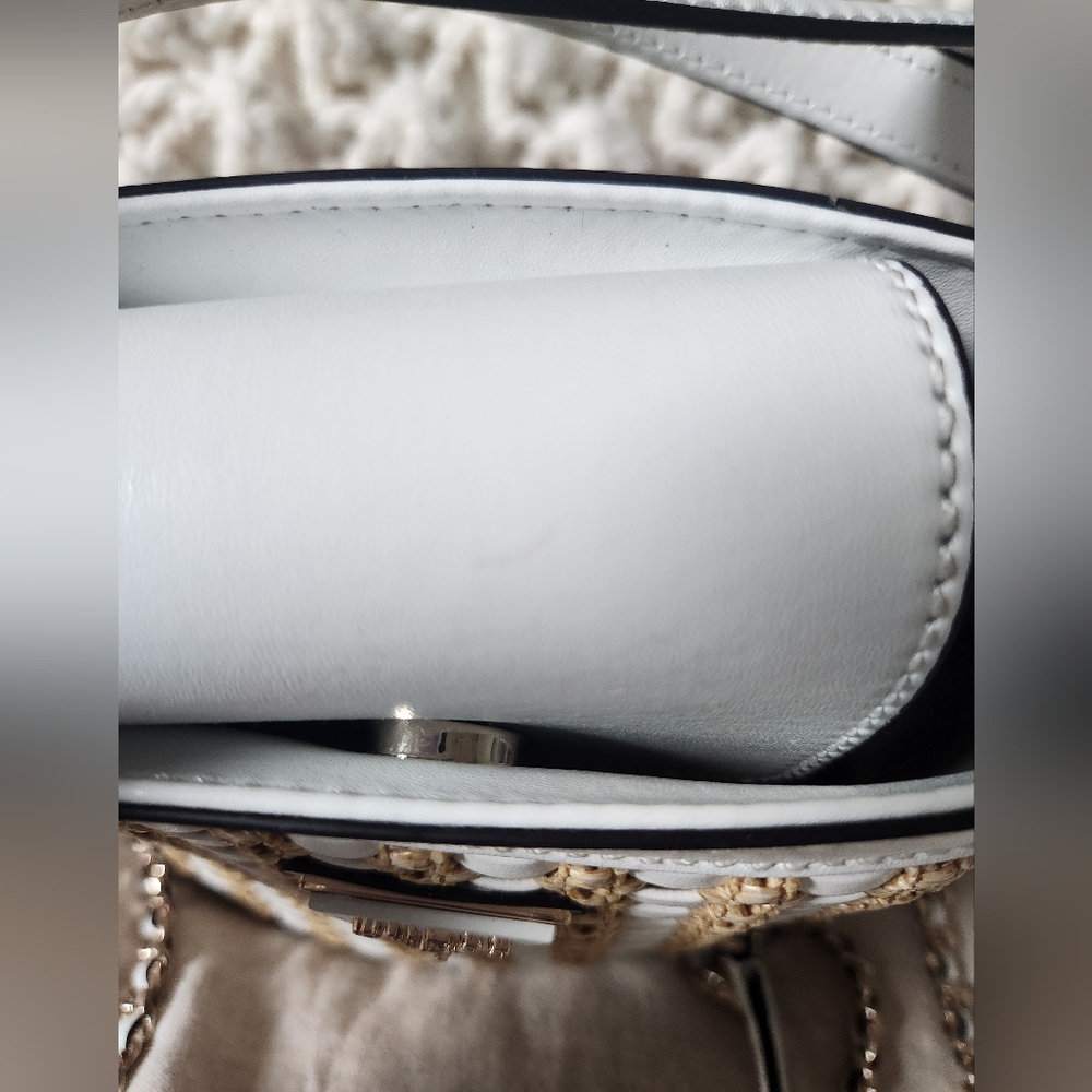 NWOT GUESS ATALIA RAFFIA CROSSBODY BUCKET. Flawed See Below - Picture 9 of 11